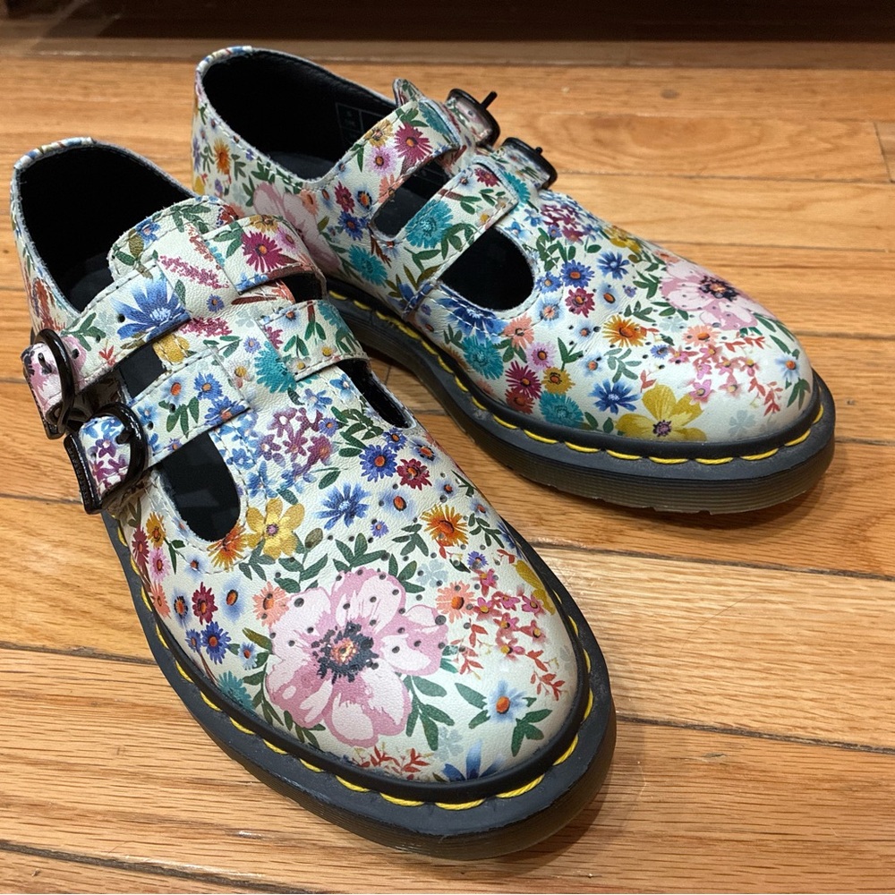Dr. Martens Floral 8065 “Wanderlust” Floral Leather Mary Janes US Size 7l flower - Picture 9 of 9